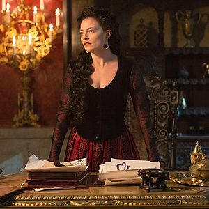 Fotoğraf Lara Pulver