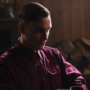 Fotoğraf Ari Millen