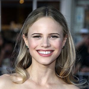 Fotoğraf Halston Sage