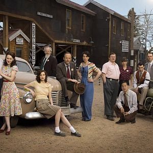 Fotoğraf Ashley Zukerman