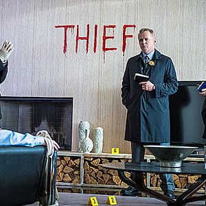 Fotoğraf Jonny Lee Miller