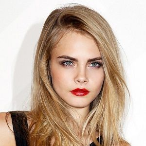 Fotoğraf Cara Delevingne