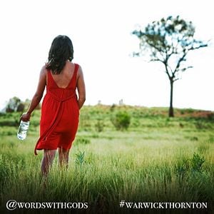 Fotoğraf Tanrılarla Konuşmalar