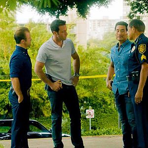 Fotoğraf Alex O'Loughlin