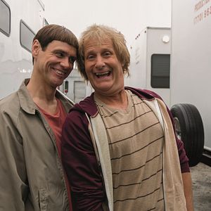 Fotoğraf Salak ile Avanak Geri Dönüyor