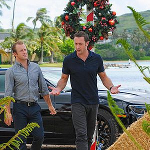 Fotoğraf Alex O'Loughlin