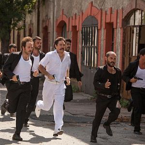 Fotoğraf Yapışık Kardeşler