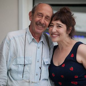 Fotoğraf Yapışık Kardeşler