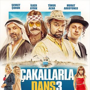 Fotoğraf Çakallarla Dans 3: Sıfır Sıkıntı