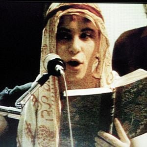 Fotoğraf Born in Flames