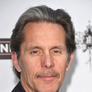 Fotoğraf Gary Cole