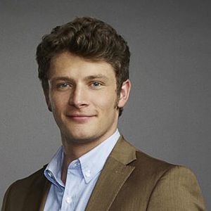 Fotoğraf Brett Dier