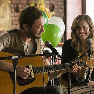 Fotoğraf Ebon Moss-Bachrach