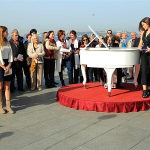 Fotoğraf Bana Adını Sor