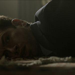 Fotoğraf Kvinden I buret