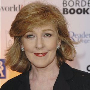 Fotoğraf Patricia Hodge