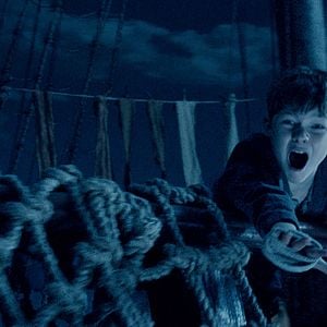 Fotoğraf Levi Miller (II)