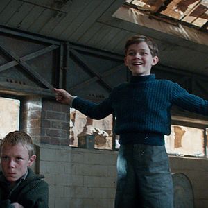 Fotoğraf Levi Miller (II)