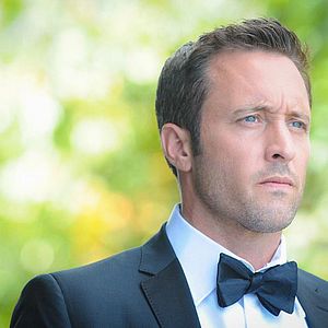 Fotoğraf Alex O'Loughlin