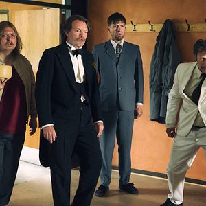 Fotoğraf Men and Chicken