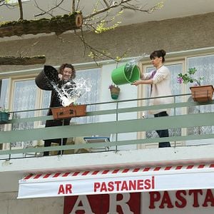 Fotoğraf Kocamın Ailesi