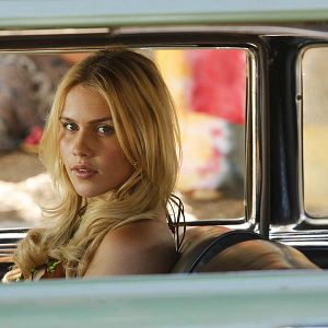 Fotoğraf Claire Holt
