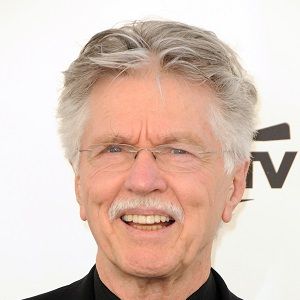 Fotoğraf Tom Skerritt
