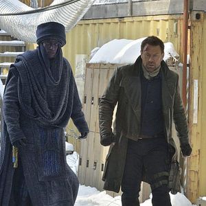 Fotoğraf Grant Bowler