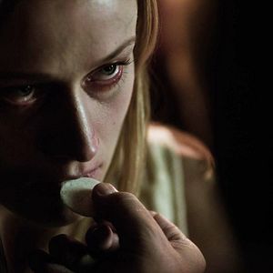 Fotoğraf Olivia Taylor Dudley