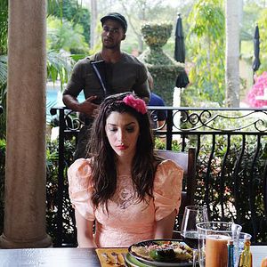 Fotoğraf Jamie Gray Hyder