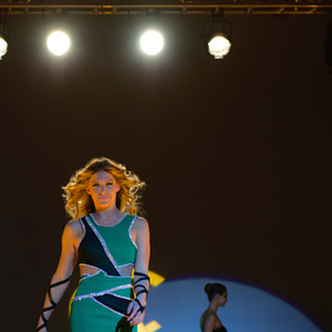 Fotoğraf Jes Macallan