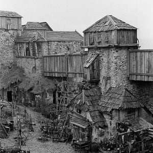 Fotoğraf Trudno byt bogom