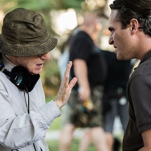 Fotoğraf Mantıksız Adam