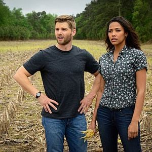 Fotoğraf Kylie Bunbury