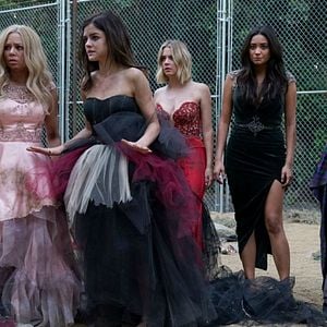 Fotoğraf Pretty Little Liars