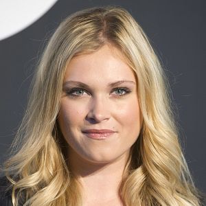Fotoğraf Eliza Taylor