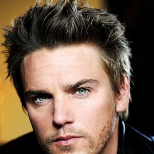 Fotoğraf Riley Smith