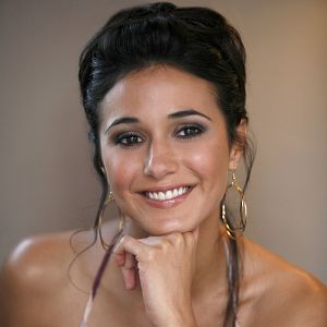 Fotoğraf Emmanuelle Chriqui