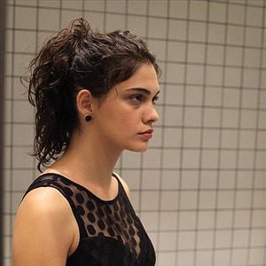 Fotoğraf Tatlı Küçük Yalancılar