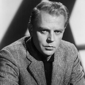 Fotoğraf Dan O'Herlihy