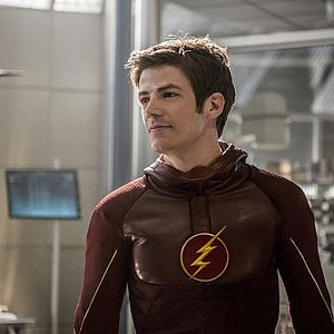 Fotoğraf Grant Gustin