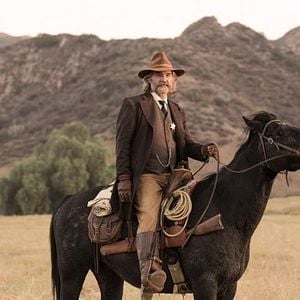 Fotoğraf Bone Tomahawk