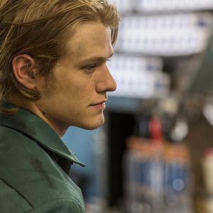 Fotoğraf Lucas Till