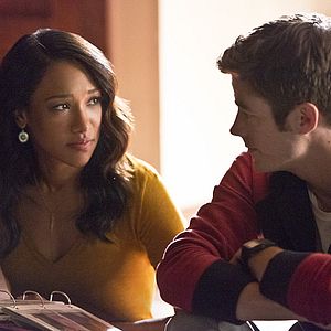 Fotoğraf Candice Patton