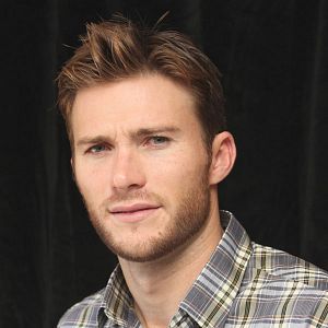 Fotoğraf Scott Eastwood