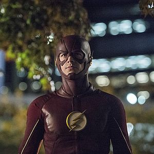 Fotoğraf Grant Gustin