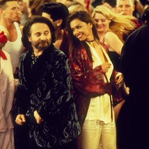 Fotoğraf With Honors