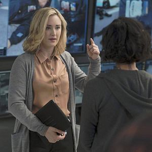 Fotoğraf Ashley Johnson