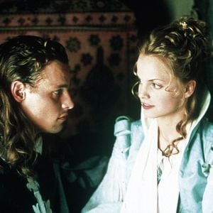 Fotoğraf Mena Suvari