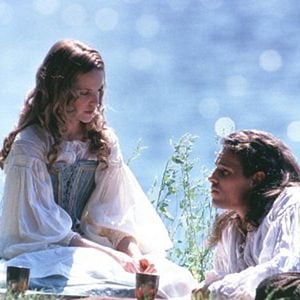 Fotoğraf Mena Suvari